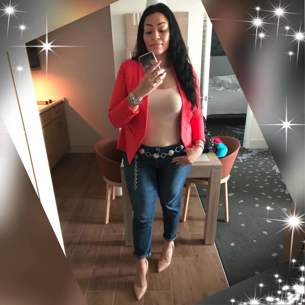 Meet your Posher, Lyssa